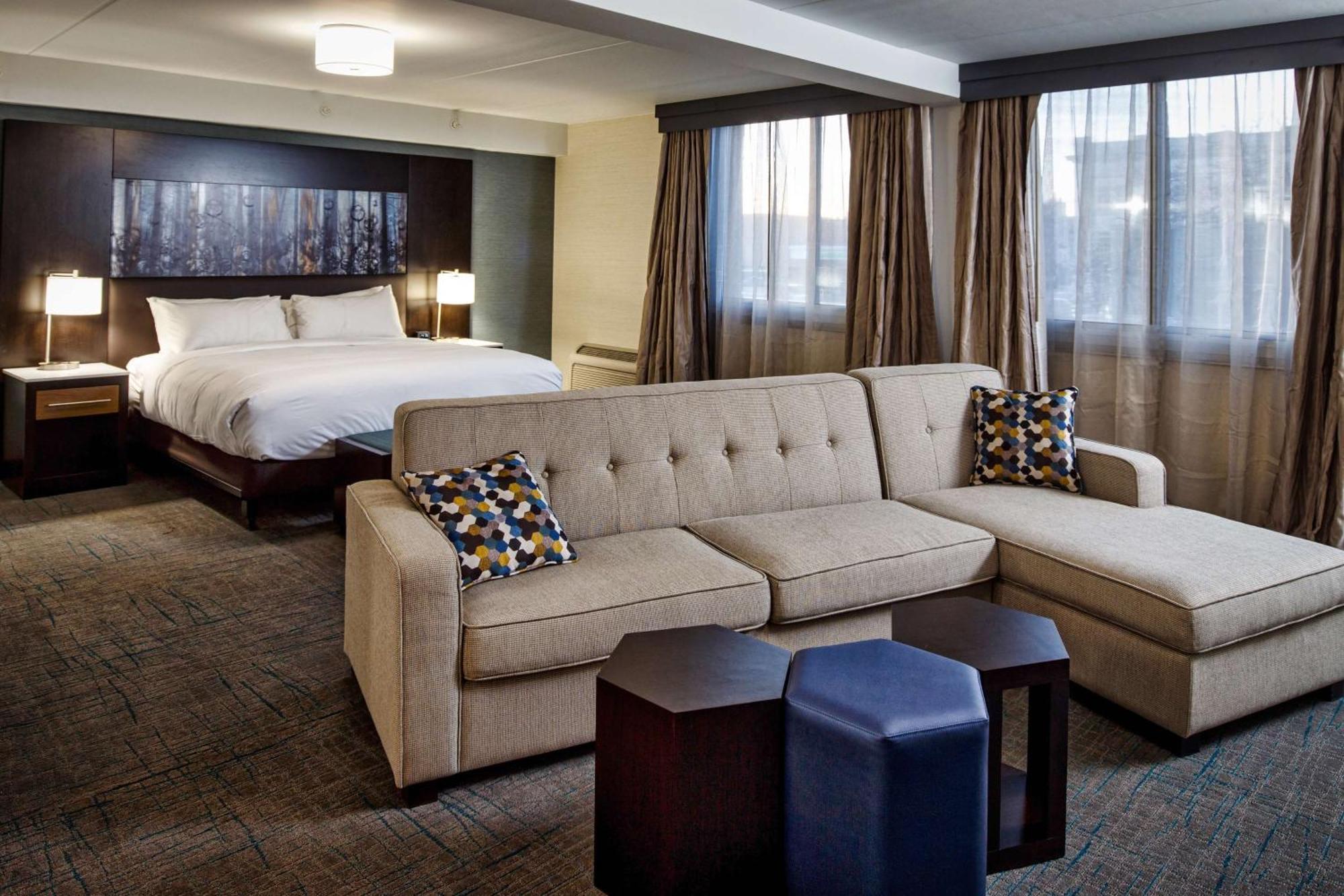 DoubleTree by Hilton Neenah Buitenkant foto